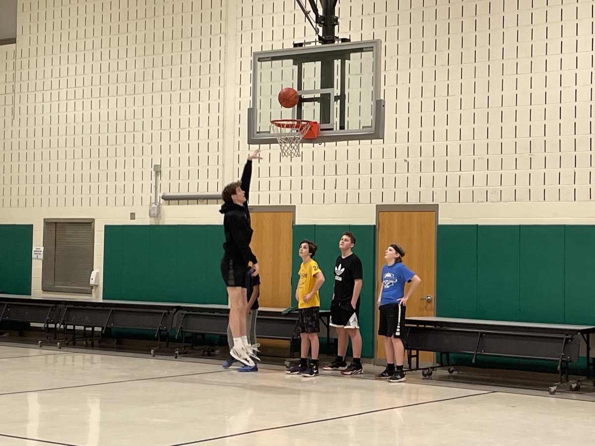 Carla Walls tweet media