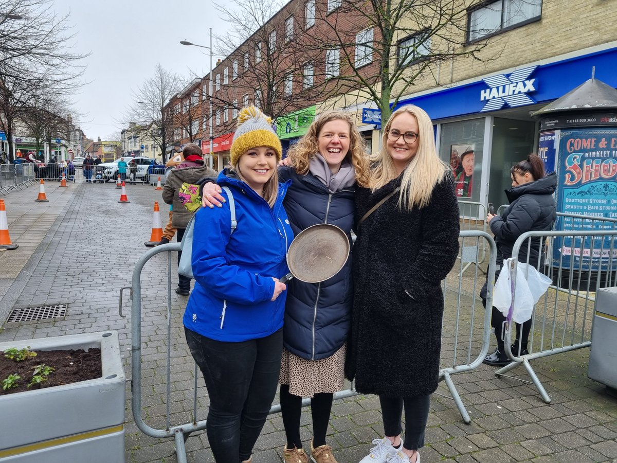 ThinkLowestoft's tweet photo. Our team for the @DiscLowestoft annual pancake race, had a 'flipping' great time supporting a local Town Centre event. 

#TheLeadingLight #ThinkLowestoft #PancakeDay #PancakeRace #TownCentre #Lowestoft https://t.co/IVpVHLD6rT