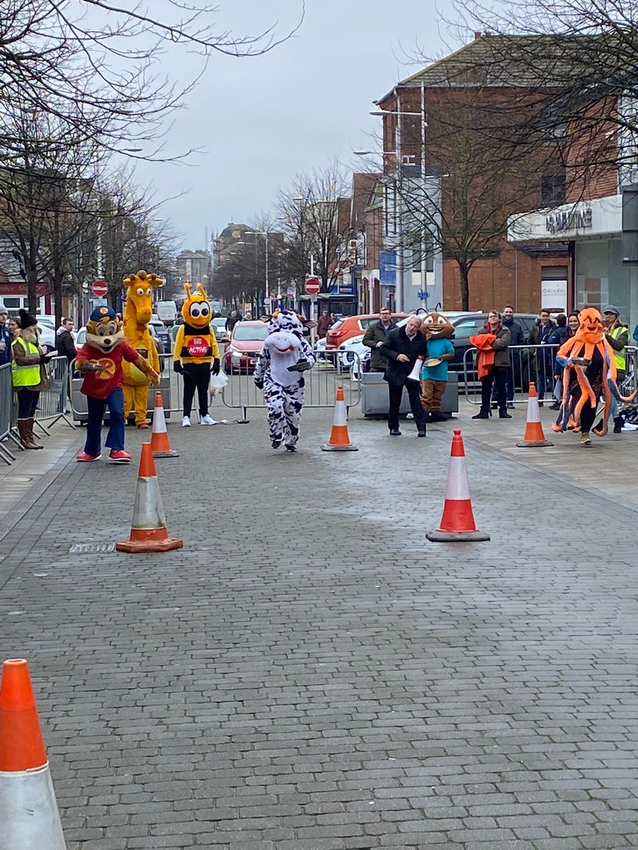 ThinkLowestoft's tweet photo. Our team for the @DiscLowestoft annual pancake race, had a 'flipping' great time supporting a local Town Centre event. 

#TheLeadingLight #ThinkLowestoft #PancakeDay #PancakeRace #TownCentre #Lowestoft https://t.co/IVpVHLD6rT