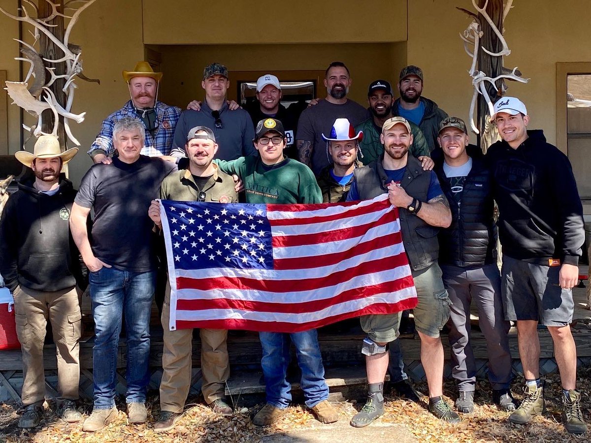 This picture is from the last day of our hog hunt in Texas for #veteranssportsmanalliance and is the results of an awesome group of guys dedicating their time to give back to those who have sacrificed their bodies for our country. #america #heros #woundedvets