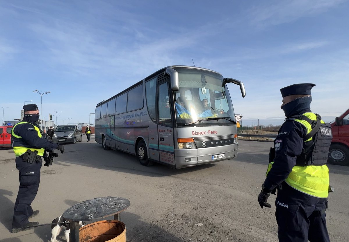 DrPaulChitwood's tweet photo. Heartbreaking day at the Ukrainian border with bus loads of women and children fleeing the war. #PrayForUkraine https://t.co/2QyVBA8cHr