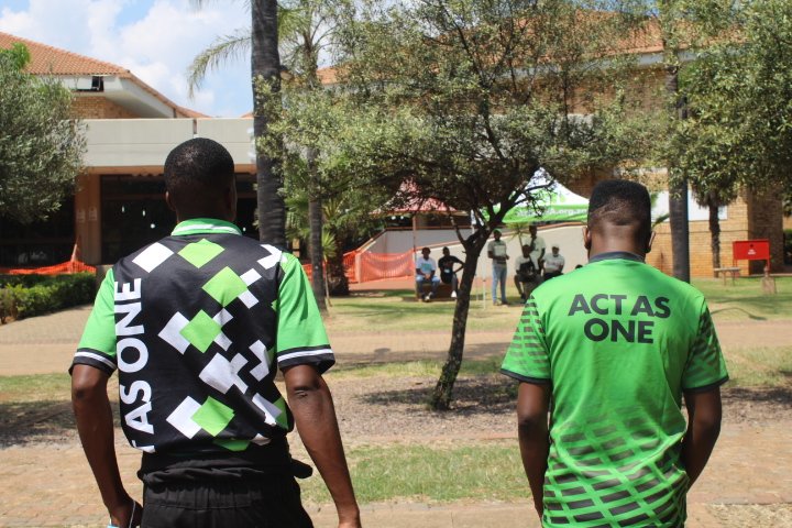 __Tshireletso_'s tweet photo. Third stop
@Action4SA Student Chapter is now in Tshwane University of Technology Garankuwa Campus
TUT Student Chapter have their Gazibo out and are making their presence felt and are ready to campaign for the 2022 SRC elections
#ActionSAStudentChapter
#TheFutureIsNotAMistake https://t.co/JBewKNxD6J