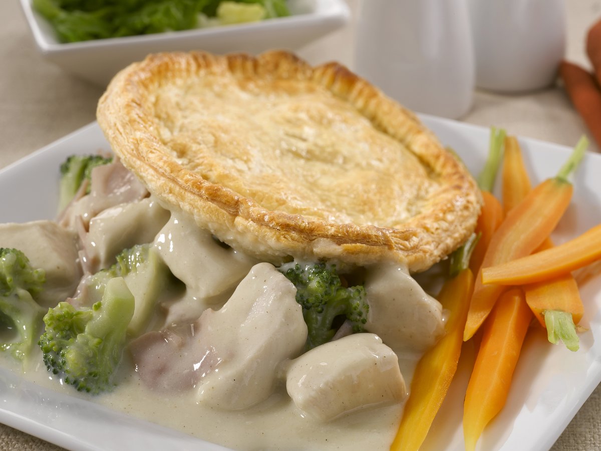 LucasIngredient's tweet photo. Great quality, tasty pies and pasties always sell well and can be surprisingly easy to make with mixes from the Lucas Kitchen...

https://t.co/uMJ55oB9t5

#LucasKitchen #PiesandPasties #ReadytoUseMixes #OvenReadyMeals #ReadyMeals https://t.co/LsHavNHCsF