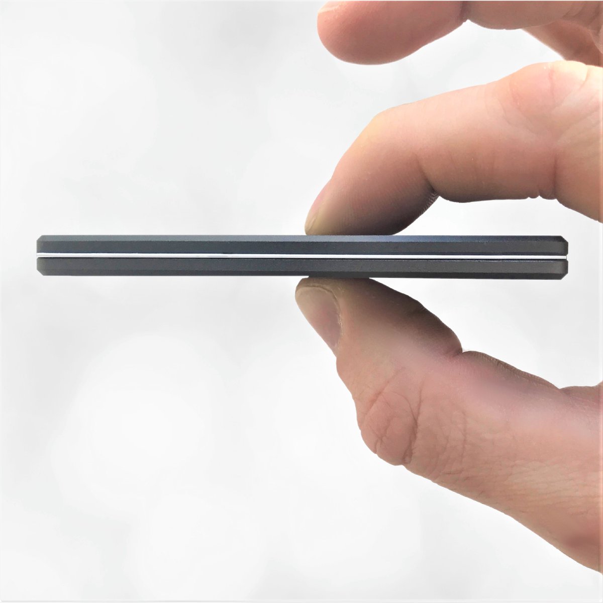 GearInfusion's tweet photo. Grab your hyper slim PulseX1 today for only $25 #Indiegogo #PulseX1 #GearInfusion https://t.co/gnDfzbPaA2 https://t.co/G8c7tbKdHc