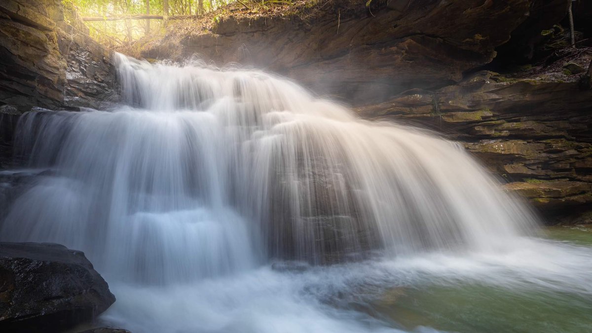 JordanHillPhoto's tweet photo. Mize Mills Falls

The power and sound of a waterfall flowing never gets old.

Prints and Gifts 
https://t.co/x8eYmwceH7

#waterfall #SpringForArt #nature #NatureBeauty #landscapephotography #wallartforsale #homedecor #forest #outdoor #hikingadventures #hiking #photography https://t.co/wIuoRvL5Mr