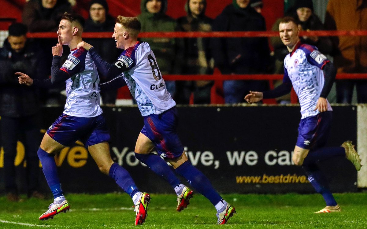 stpatsfc's tweet photo. 𝙒𝙄𝙉 𝘼 𝙋𝙄𝙕𝙕𝘼, 𝘼 𝙋𝙄𝙉𝙏 &amp; 𝙏𝙄𝘾𝙆𝙀𝙏𝙎 𝙏𝙊 𝙁𝙍𝙄𝘿𝘼𝙔'𝙎 𝙂𝘼𝙈𝙀 𝙒𝙄𝙏𝙃 𝙍𝘼𝙎𝘾𝘼𝙇𝙎!

Fancy winning a pair of tickets for Friday’s game at home to Shamrock Rovers plus a pizza &amp; a pint for you &amp; a mate in @RascalsBrewing? 🍕🍻 

Just RT to be in the draw! 📦 https://t.co/lkivsAL4yu