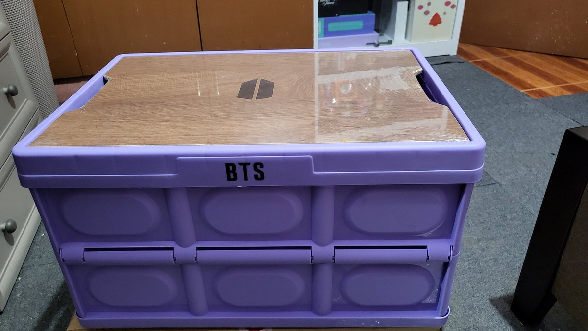 purple_rhen's tweet photo. Fortune Storage box. So pretty!! #bts #btsfortunebox @BTS_twt https://t.co/z99xjsDMPx