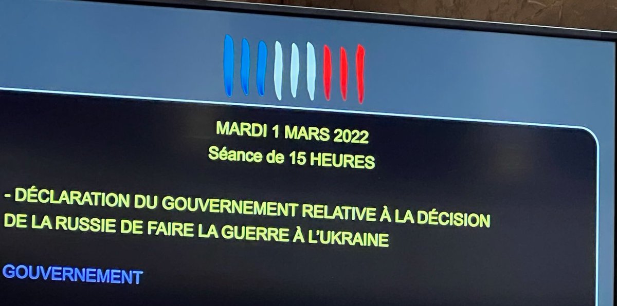 BouleyBernard's tweet photo. [#Ukraine] Cet après-midi, de retour à l'Assemblée nationale pour une séance extraordinaire afin d'écouter la déclaration du gouvernement relative à la décision de la Russie de faire la guerre à l'Ukraine. https://t.co/EIoKikyI4x