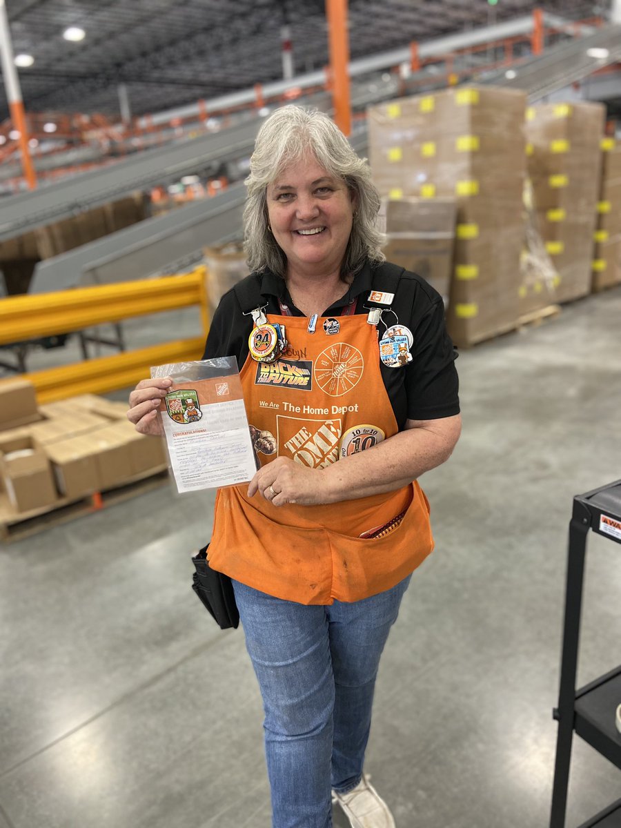 Kristen Price (@kristen_price_) on Twitter photo Recognizing Miss Carolyn for excellent customer service! Thank you for all you do each day to ensure our customers orders make it out of the building! <a href="/5855DFCMDO/">DFC/MDO 5855</a> <a href="/RyanMoore5855/">Ryan Moore</a> <a href="/cneitzel83/">Chris Neitzel</a> <a href="/cjbama01/">Carolyn Cantrell</a> Recognizing Miss Carolyn for excellent customer service! Thank you for all you do each day to ensure our customers orders make it out of the building! <a href="/5855DFCMDO/">DFC/MDO 5855</a> <a href="/RyanMoore5855/">Ryan Moore</a> <a href="/cneitzel83/">Chris Neitzel</a> <a href="/cjbama01/">Carolyn Cantrell</a>
