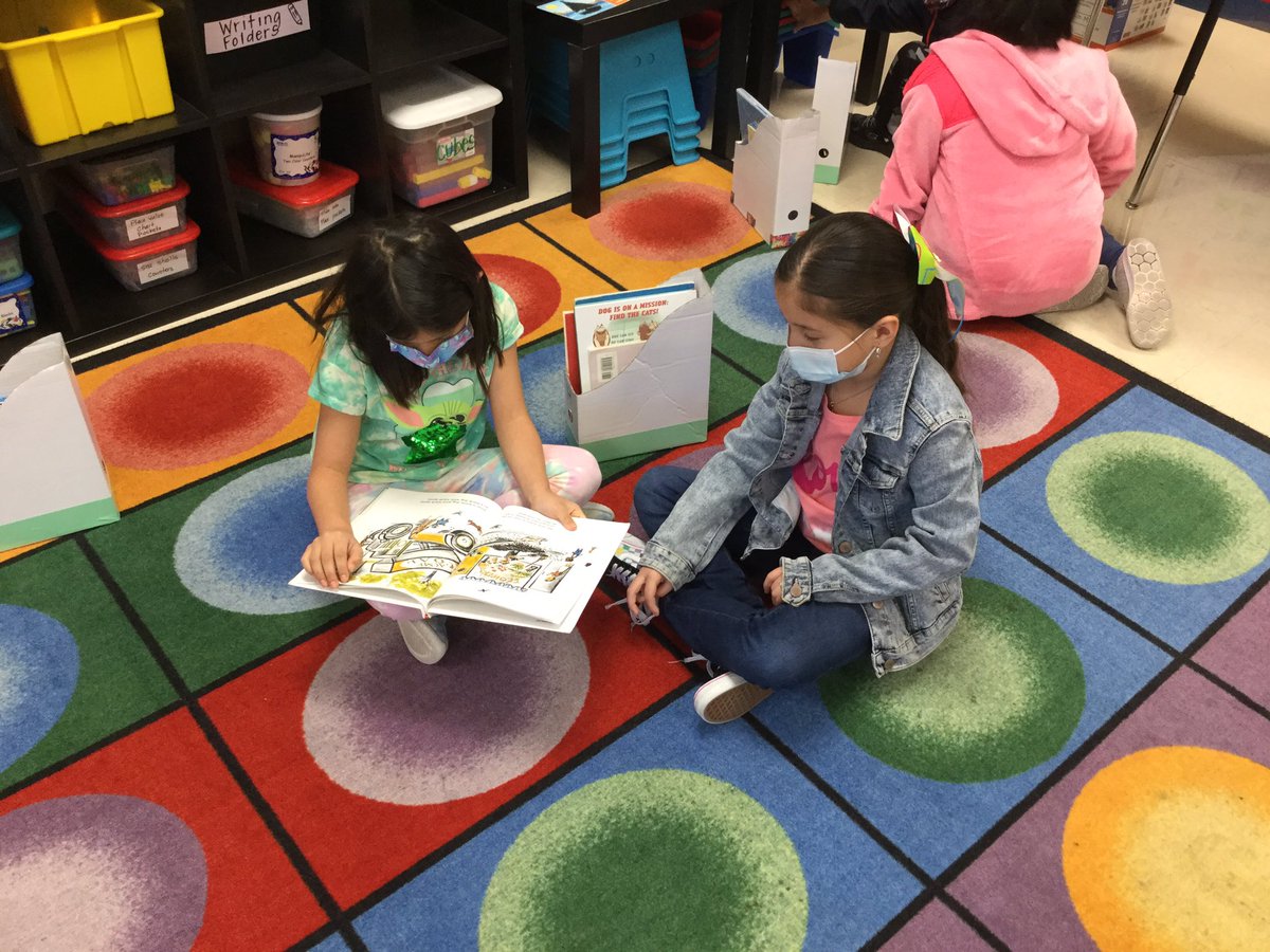 MissCarrasco1's tweet photo. Kicking off day 2 of #ReadAcrossAmericaWeek with buddy reading! 📚 @NISDMurnin https://t.co/erVVcqSgLd