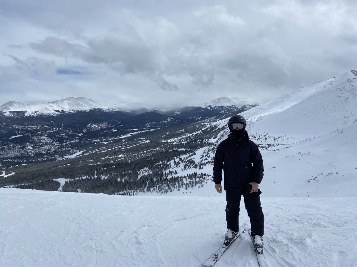 TylerRECashFlow's tweet image. Got out to the Best Ever Conference a day early this past week and was able to hit the slopes at Breckenridge

The conference was great, but skiing the Rockies in Colorado was truly breathtaking and a lifelong dream!