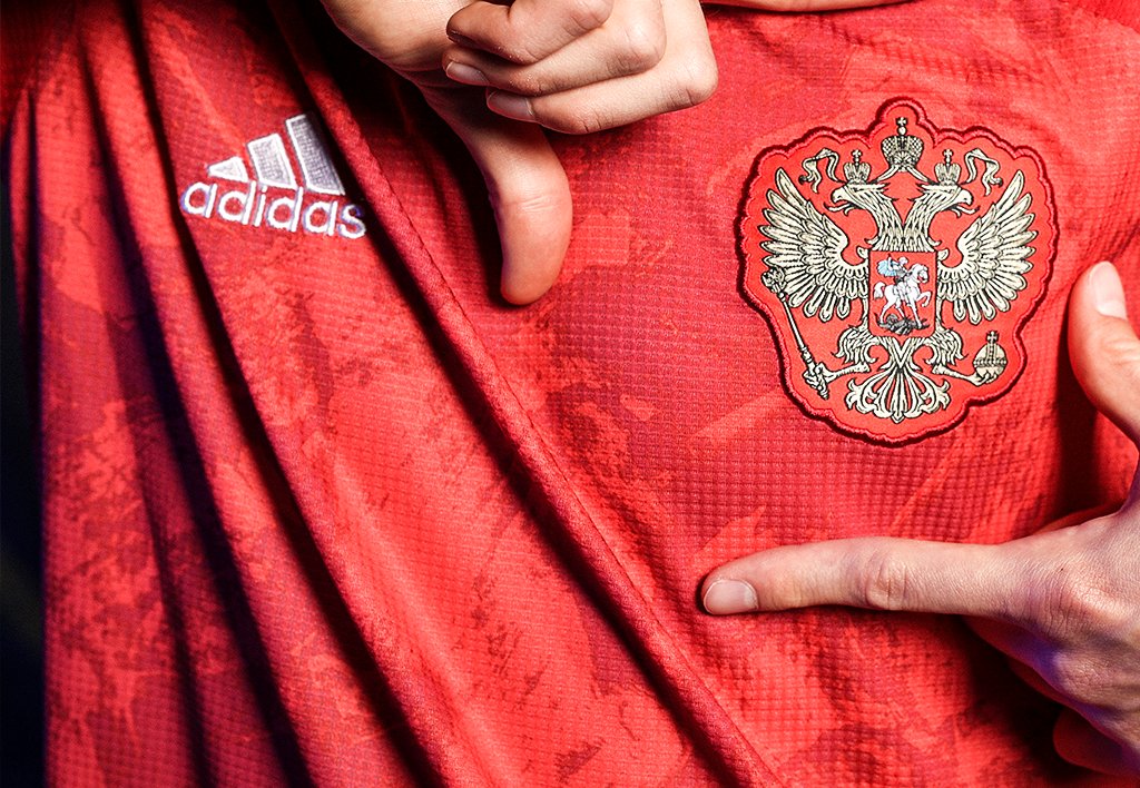 marca Previamente Girar en descubierto B/R Football on Twitter: "Adidas have suspended their partnership with the  Russian football federation. They had been their kit sponsor since 2008.  https://t.co/24US27tvR7" / Twitter
