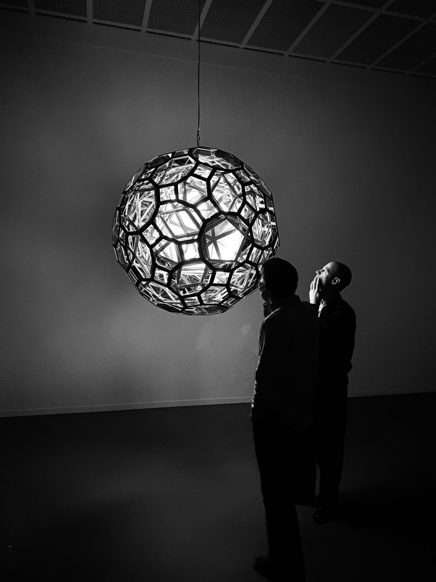 Only art can free us all!
#olafur #art #sculptor #light #photography #people #blackandwhitephotography #photooftheday #photography #museum