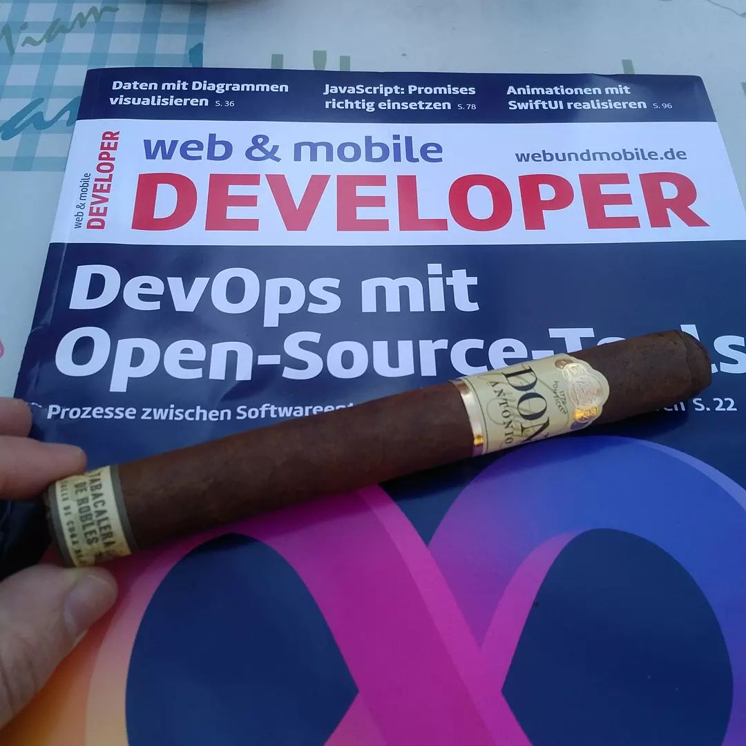 tamhanna's tweet image. New #webundmobile out. I contribute two #technicaltutorials, one on new #AndroidStudio features and one on #apacheecharts for #webdiagrams. As usual, my friend Max Bold does a great job at presenting a wide range of additional topics of interest for…
📸 instagram.com/p/CakHpc3tkLZ/