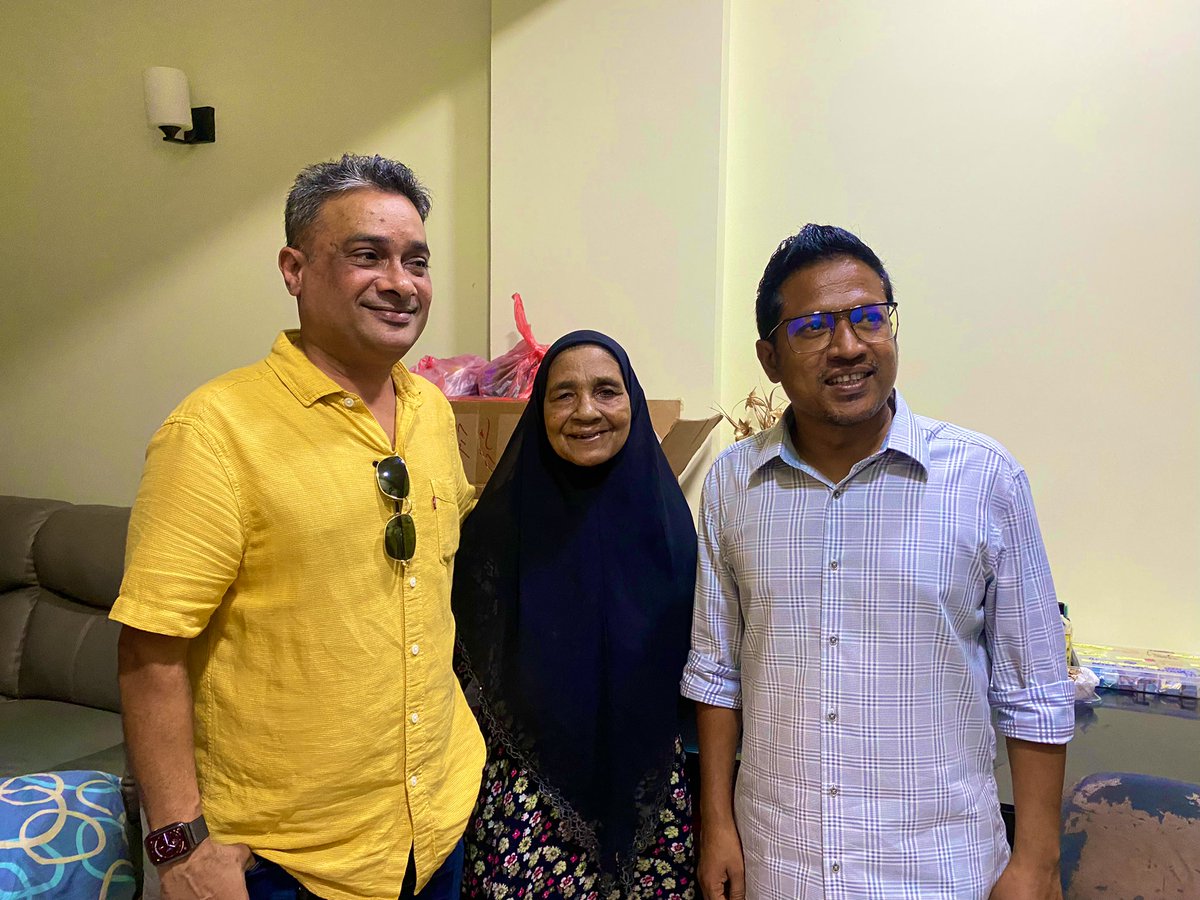 💛 ފަސްބައި ސާފު 💛

#InthiAaEku 💛
<a href="/Imthiyazfahmy/">𝐈𝐦𝐭𝐡𝐢𝐲𝐚𝐳 𝐅𝐚𝐡𝐦𝐲</a> ✅
#ThilafathugeRamzu💪