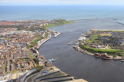 1st March and sunshine has graced beautiful North Tyneside to remind us that Spring is on the way. 

#northtyneside #northshields #mouthofthetyne #northshieldsfishquay #rivertyne #northtynesidecoast #smithsdock #riverliving #waterfront