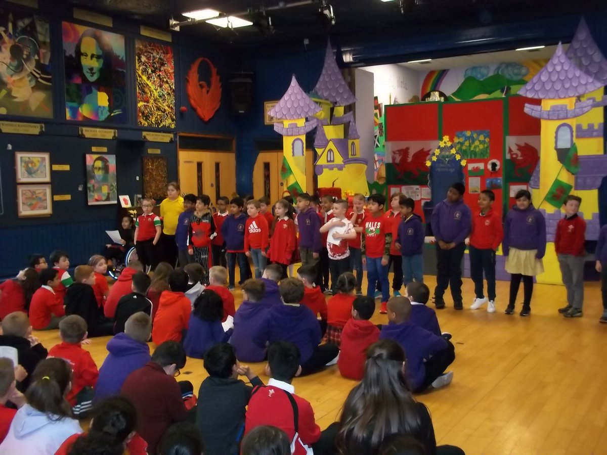 hafodprimary's tweet photo. Congratulations to Year Three's poetry writing and welsh craft competition winners.   #hfp3 #UNCRCarticle7 https://t.co/tPvWkUMtci