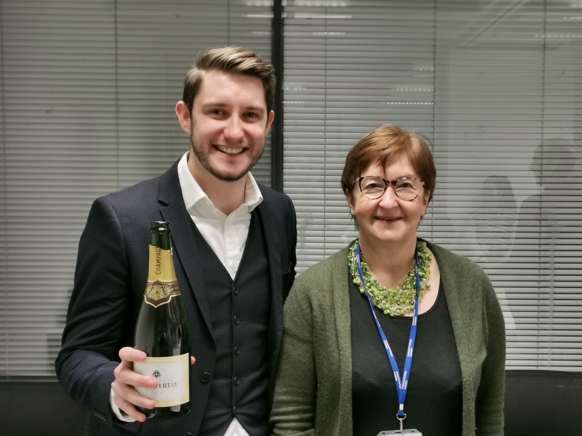 Alex Ainscough tweet media