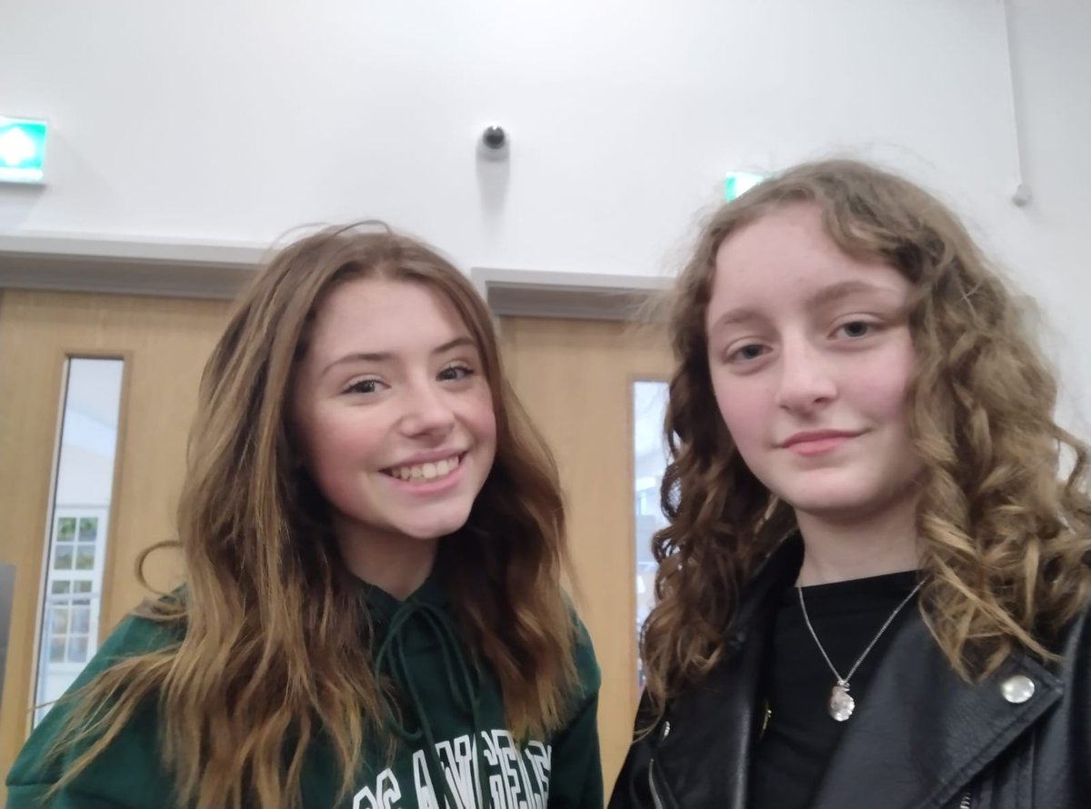 Miss Bishop tweet media