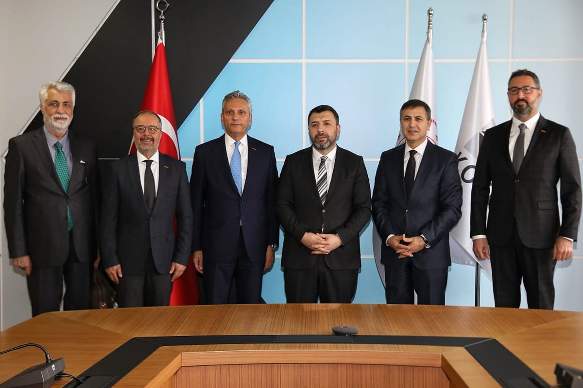 fbaglikaya's tweet photo. TÜRSAB heyetimiz ile birlikte KOSGEB Başkanı Hasan Basri Kurt’u makamında ziyaret ettik.

Seyahat acentalarımızın gelişmesine yönelik fuar katılımları ve info gezileri gibi faaliyetler ile kriz anında uygulanacak destekler hakkında görüş alışverişi yaptığımız toplantıda, ... https://t.co/9GrVqOJI9P