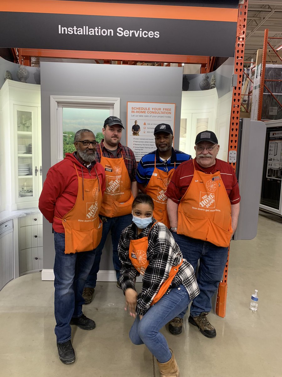 Happy to be back, been a while!Celebrating at Macedonia with our Diamond winner Wayne.  Congrats 🎊🎉  <a href="/leceeonn/">Leceeonn Custard</a> <a href="/Stephan68335720/">Stephanie Hughey</a> <a href="/McCarthyD177/">Mike McCarthy</a>