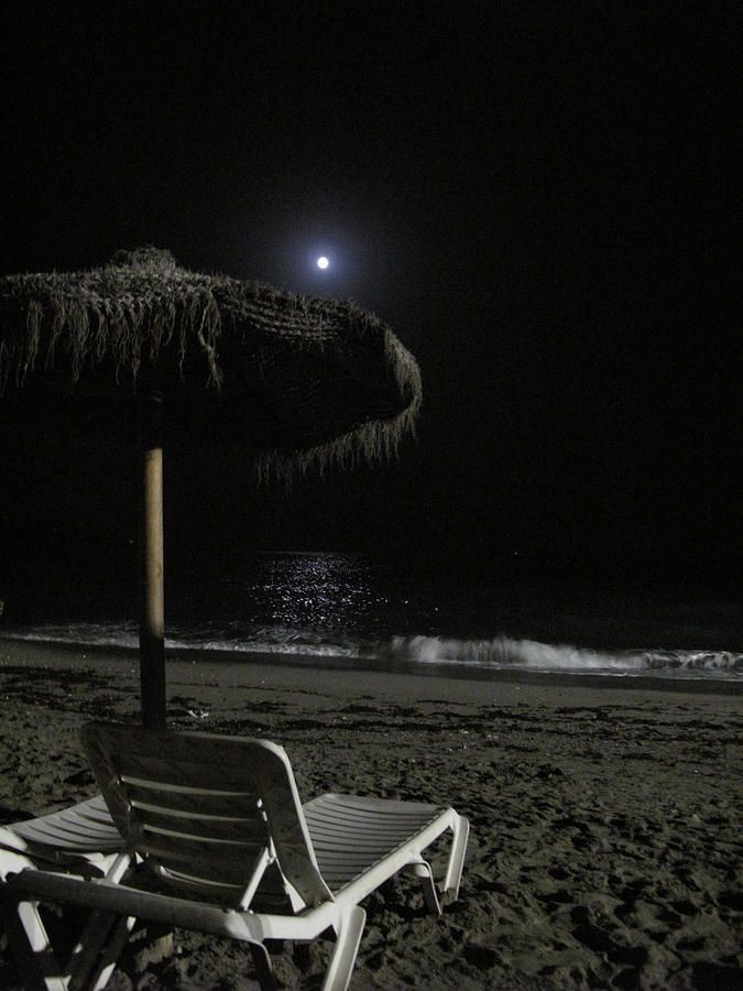 c1kwlng's tweet photo. let's sit here and talk about life. https://t.co/rlkWsg0SdP