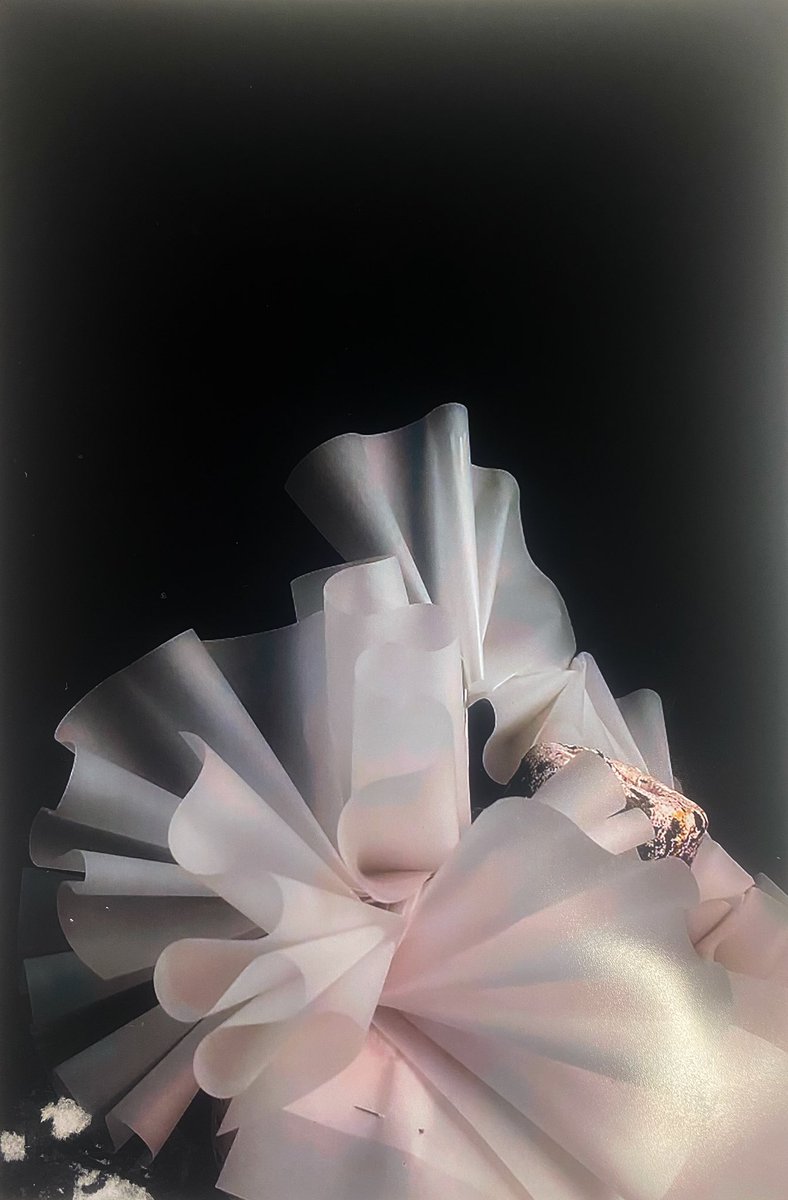 Not only is our year13 artist Theo causing quite the buzz with his latest designs, but he is now a published author! <a href="/FlanelleMag/">Flanelle Magazine</a> have championed his captivating way with words in an article on NFTs. Give it a read! #Kewhouseart #fashion #journalism #proud