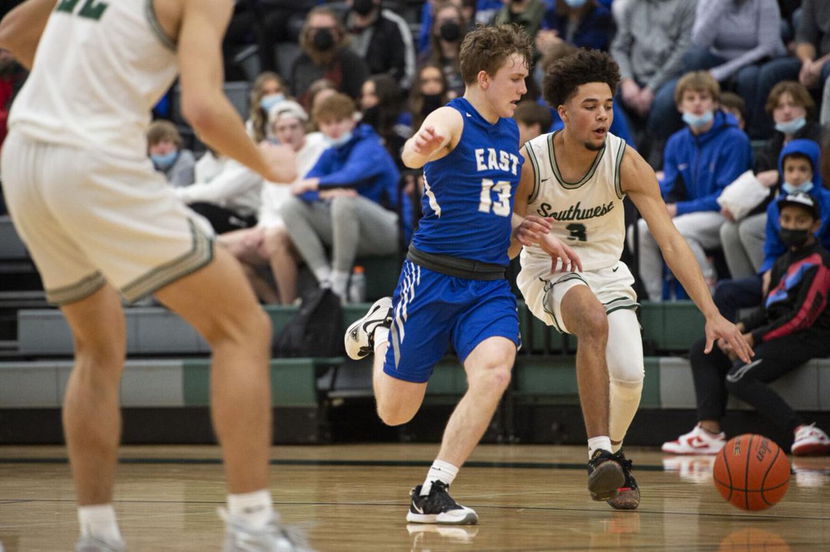 LSWHoops's tweet photo. We broke two more records in addition to getting a new all-time scoring leader last night!

@BenHunzeker set a new season record for steals, he has 69 steals &amp; counting!

@RylanSmith_ became the all-time leader in free throws made, he has 143 career FTs &amp; counting

#nebpreps https://t.co/oavSOjjLIC