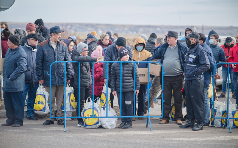 We are concerned about the escalating conflict in #Ukraine and how it impacts the wellbeing of more than 7.5 million children.

As a member of <a href="/humcoalition/">Humanitarian Coalition | Coalition Humanitaire</a>, we are calling on Canadians to help by donating to World Vision Canada’s Ukraine crisis response.  worldvision.ca/about-us/media…