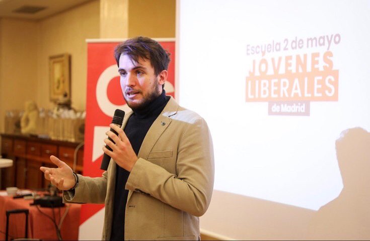 JcsMadrid_'s tweet photo. 🧡 I Edición de la Escuela Liberal “2 de mayo”
🗣 Ponentes Jcs expertos en su mundo laboral: inversión, fiscalidad e inversión sostenible.
#EscuelaLiberal2deMayo #CryptoCs #BlockChainCs https://t.co/aMoo15XRHw