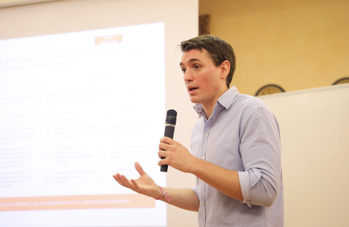 JcsMadrid_'s tweet photo. 🧡 I Edición de la Escuela Liberal “2 de mayo”
🗣 Ponentes Jcs expertos en su mundo laboral: inversión, fiscalidad e inversión sostenible.
#EscuelaLiberal2deMayo #CryptoCs #BlockChainCs https://t.co/aMoo15XRHw