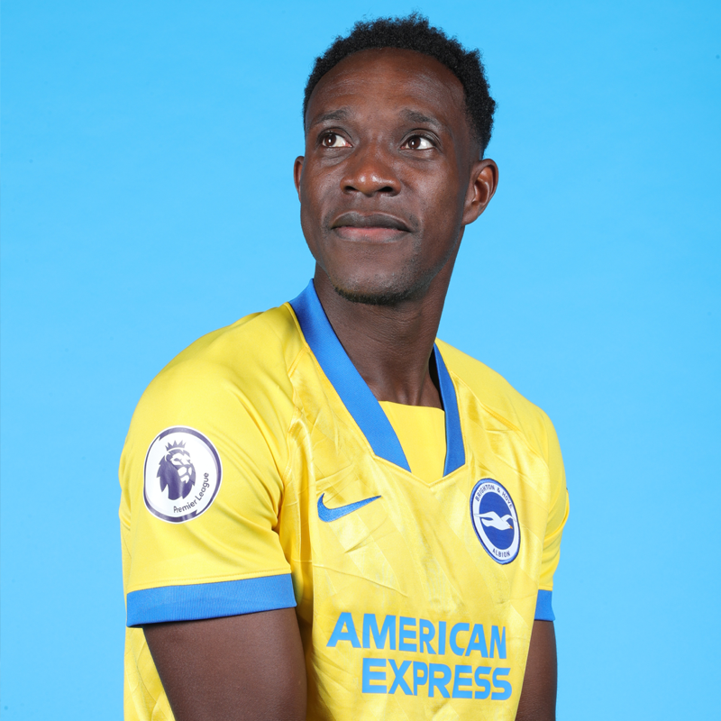OfficialBHAFC's tweet photo. As a show of solidarity with Ukraine, Albion's men’s and women’s team will both wear the club’s third strip this weekend. 💙💛 

From 5pm ALL profits from ongoing sales of the kit will be donated to the British Red Cross Ukraine Crisis Appeal. 👇