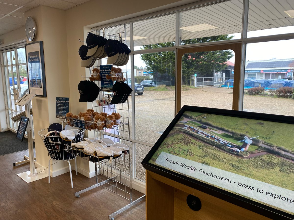 Come in and see us, we're OPEN!! 
For the first time in almost two years our main reception is open. 
It's looking great with a fresh lick of paint and some new fixtures and fittings. 
We can't wait to welcome you in to start your next Broads Adventure...