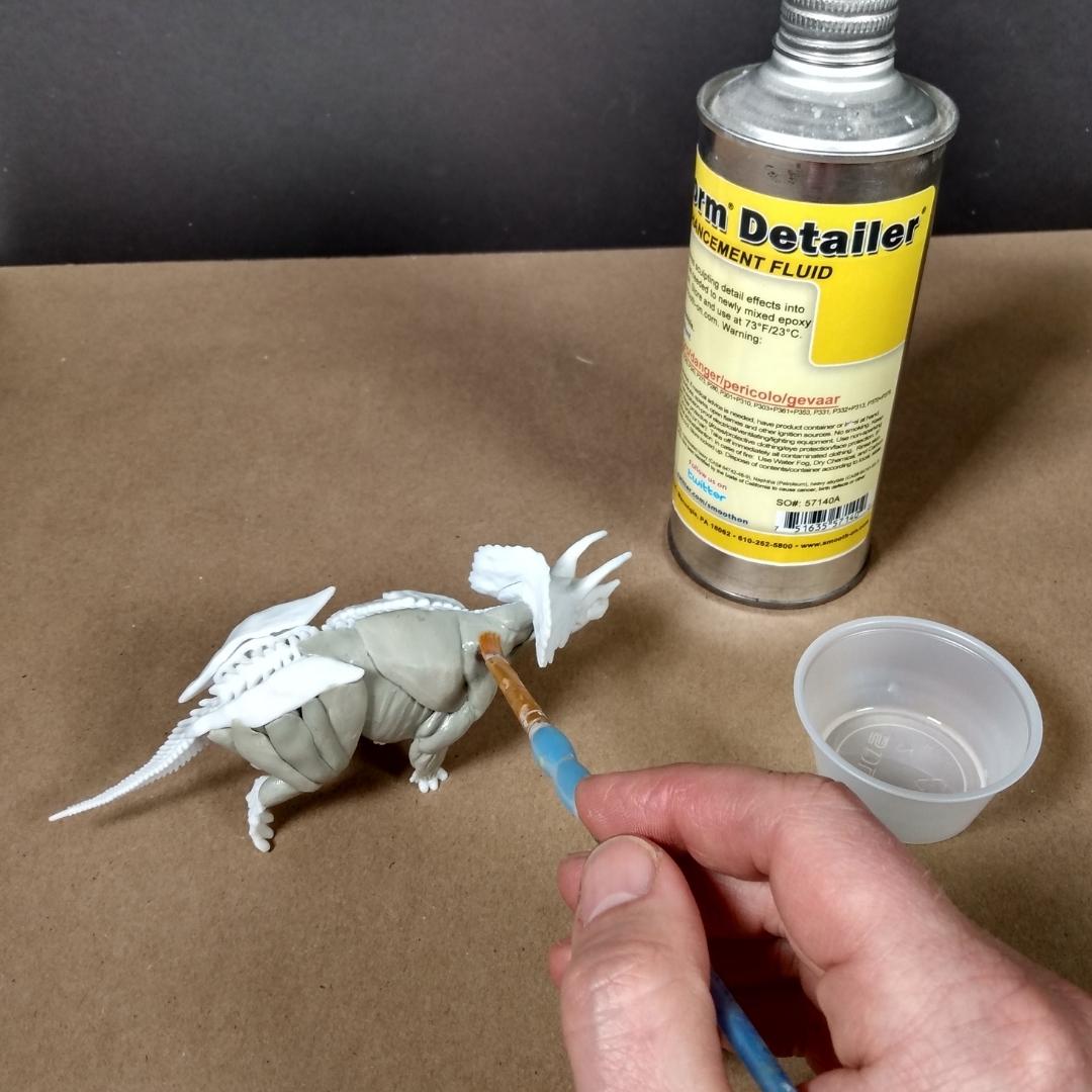 RAMaterials's tweet image. Reynolds-Charlotte&apos;s inside tech Kevin Jones uses Free Form™ Sculpt, Free Form™ Detailer, MT-13™, and UVO™ urethane pigments to customize a triceratops anatomical model!

#ramaterials #charlotte #anatomicalmodel #dinosaur #triceratops #sculpting #customization