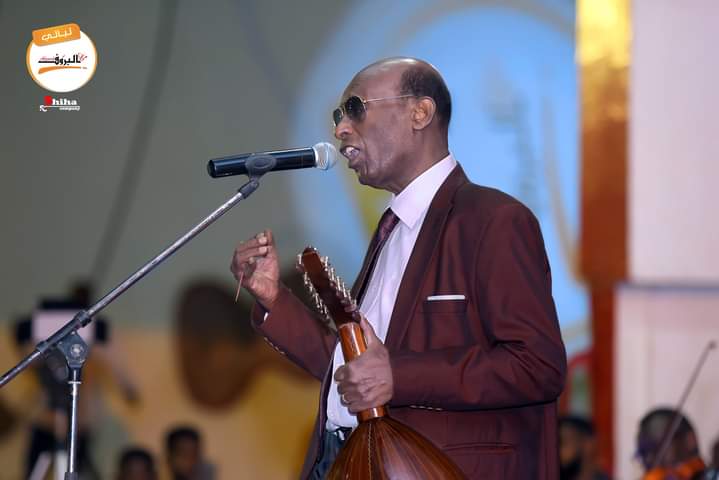 وكلّو زول غيرك نملُّو..