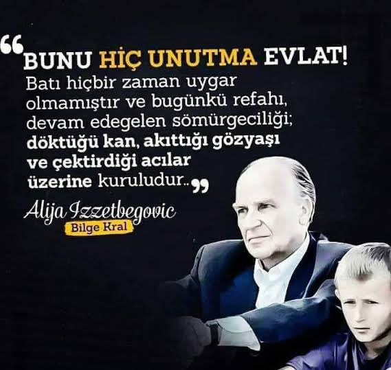 NilhanOsmanoglu's tweet photo. Defalarca destek istedi, gönderilen BM askerlerine inanıp güvenli bölge ilan edilen yerde en az 9.000 kişi dünyanın gözü önünde katledildiler.
Bosna Hersek bağımsızlığının 30. yılında mavi gözlü sarışın ne mutlu ki müslüman bilge komutanı rahmetle yâd ediyoruz #RussiaUkraine https://t.co/vtSAEQJ37a