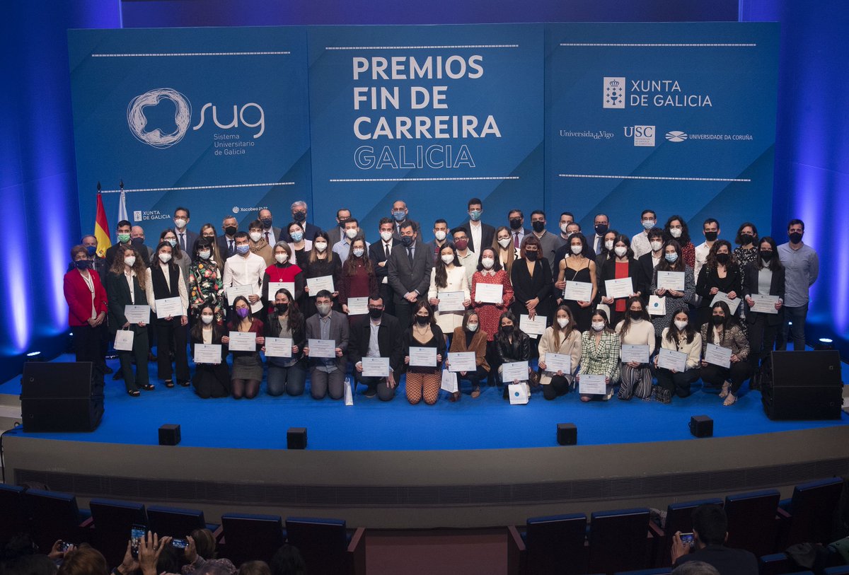 Yeray / Jerry (@yerayfolgar) on Twitter photo Ha sido un honor haber recibido este reconocimiento y ver recompensado el esfuerzo durante el grado en Biología 🧬🔬
#PremioFindeCarreira da Comunidade Autónoma de Galicia 🏆
<a href="/UniversidadeUSC/">USC</a> @BioloxiaUSC <a href="/Xunta/">Xunta de Galicia</a> <a href="/CulturaXunta/">Cultura de Galicia</a> <a href="/RomanLalin/">Román Rodríguez</a> Ha sido un honor haber recibido este reconocimiento y ver recompensado el esfuerzo durante el grado en Biología 🧬🔬
#PremioFindeCarreira da Comunidade Autónoma de Galicia 🏆
<a href="/UniversidadeUSC/">USC</a> @BioloxiaUSC <a href="/Xunta/">Xunta de Galicia</a> <a href="/CulturaXunta/">Cultura de Galicia</a> <a href="/RomanLalin/">Román Rodríguez</a>