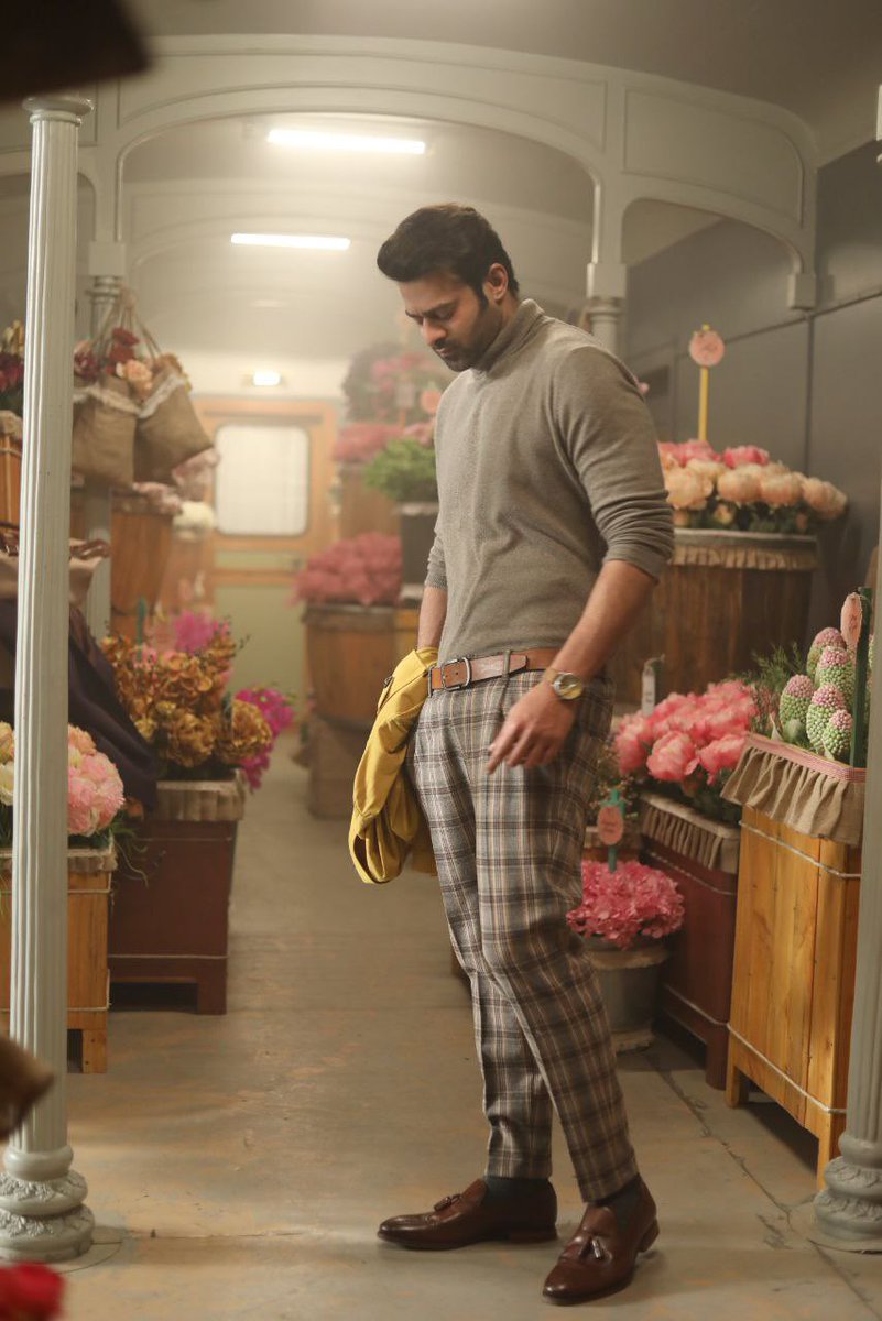 bharathbodanki's tweet photo. #RadheShyamRampageMonth https://t.co/QqjlVNsmkn