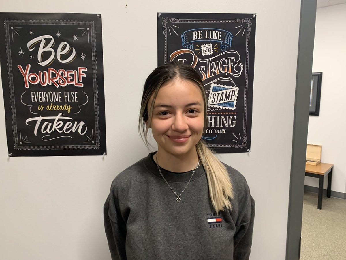 Congrats to <a href="/_lizzbetthh/">Liz🌺</a> our Goal Keeper and 8th ranked student at <a href="/Ferris_HS/">Ferris HS, Bricktown, USA</a> on being accepted to 
UTA 🟠🔵 
El Centro CC 🔵⚪️