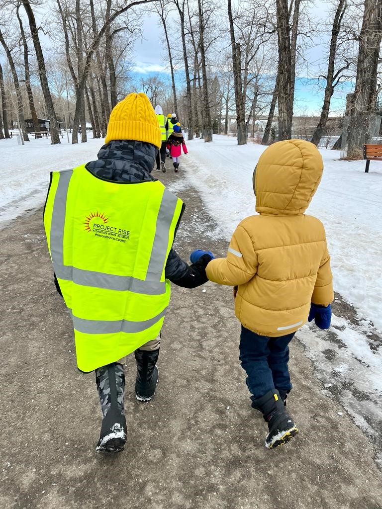 Bohras_Canada's tweet photo. We're proud of our partnership with @mustardseedyyc. For the 4th successive year, @ProjectRiseDB volunteers from the #Calgary @Dawoodi_Bohras joined a fundraising walk for this charity, which has been working to eliminate homelessness &amp; reduce poverty in the region since 1984. https://t.co/D8b3StNlWX