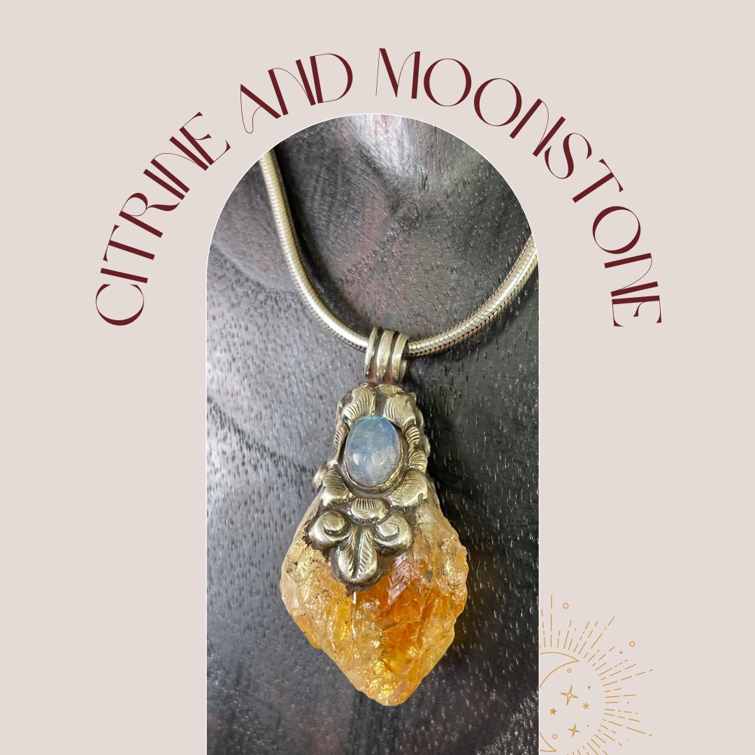 floatingL's tweet image. Indulge in your prosperity and joy with this Himalayan raw citrine and moonstone pendant!

Elevate your inner Moonstone Goddess to balance the chakras while bringing healing citrine energy to the Solar Plexus chakra. 

Citrine also stimulates motivation, activates creativity  ...