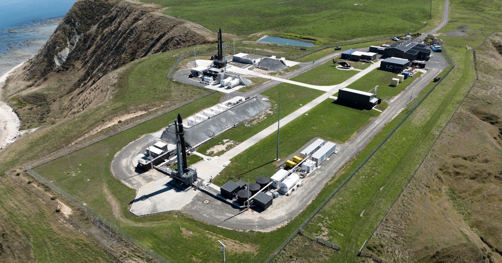 CanadaInSpace's tweet photo. Rocket Lab inaugurates new launch pad, announces Neutron rocket manufacturing complex https://t.co/GEqUr4jN6d #RocketLab #SmallSat #NeutronRocket #NewZealand #WallopsIsland #Virginia https://t.co/EBNqfjUjGU