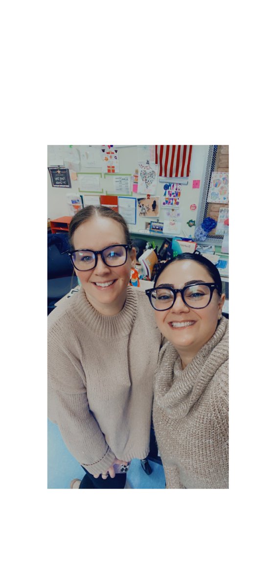 Happy Twin Day! “Things are never quite as scary when you’ve got a best friend.” - -DR. SEUSS #shinebrightedison #jmdragons