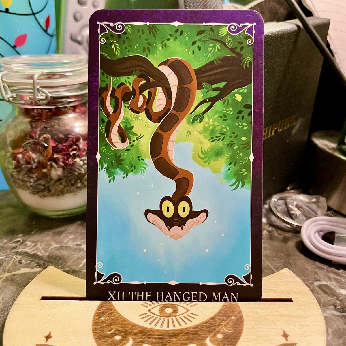 winterseverus's tweet photo. #Tarot of the Day: The Hanged Man - Take time away from your routine to connect with a new way of thinking and seeing. (Tarot Deck: #Disney Villains Tarot) #tarotreading  #divination #witchcraft #witchesoftwitter https://t.co/6pXKyULaaQ