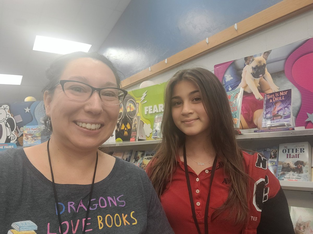 Book fair going on!
Shout out to my amazing student helper Bella. She is rocking it! <a href="/pto_ves/">VES PTO</a> <a href="/VineyardsVipers/">Vineyards Elementary</a>