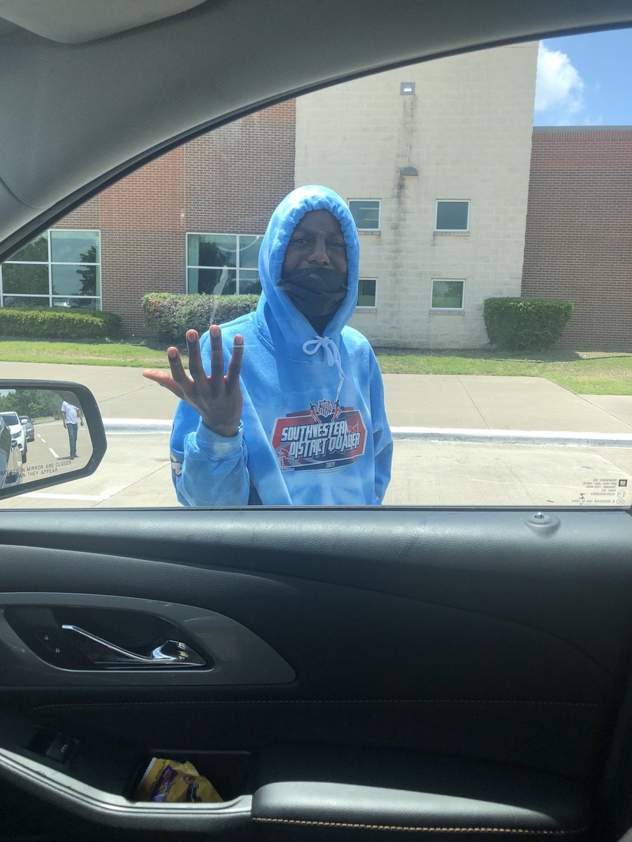 EMWestGreen's tweet photo. It’s the start to #One4 #myWolverine not a Baby yet He will be my Forever Baby #Mathematician #Engineer #Options2026 #Track #XC #Basketball #Baseball 🏀⚾️🏃🏾♂️ https://t.co/tPqALuw2gP