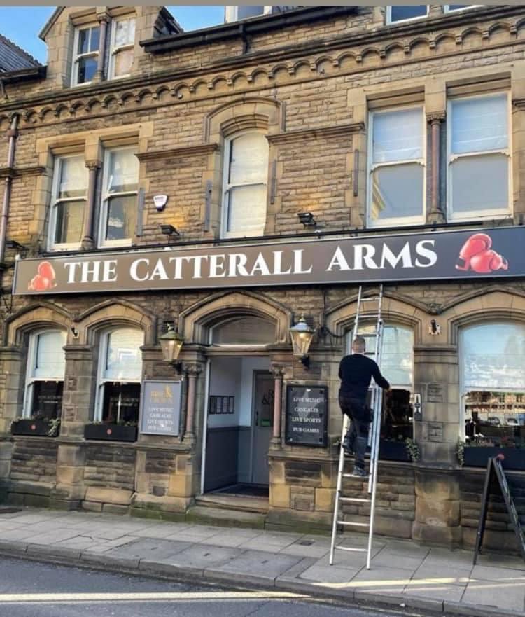 tonydoc711's tweet image. “Only in Chorley…..” Fantastic gesture from a local in our town The Rose &amp;amp; Crown showing great support for @jack_catt93 🥊🥊🥊🥊👏👏👏👏👌👌👌👌