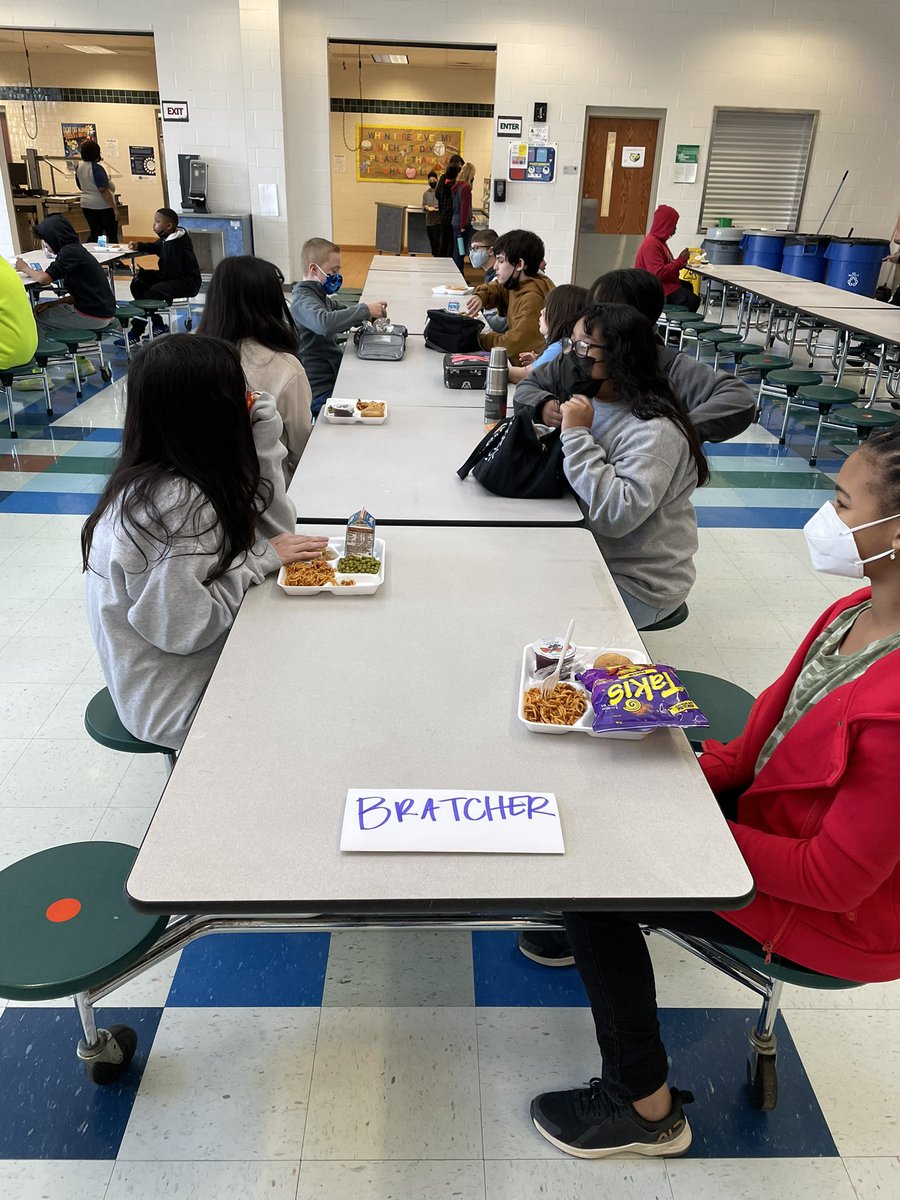 First day in 2 years eating lunch in the cafeteria! #missionsuccess #ourgravelly #grizzlyheroes @GHMS_Grizzlies