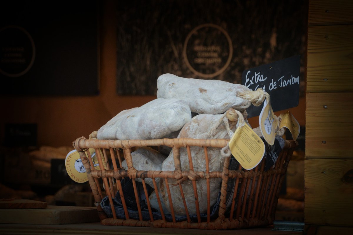 [⚡Nouveau projet n°530⚡]

Pré publication du projet « Acevia » : 159 000€ recherchés sur 24 mois pour financer la production stockée (saucissons..). Prévi CA 6.7M€ en 2022
Ouverture de la collecte demain à 17h
unilend.fr/projects/detai…
 
#crowdlending