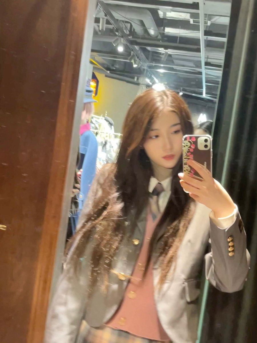 cuiwenmeixiu_th's tweet photo. (3)
#崔文美秀 #추이원메이시우 #cuiwenmeixiu #ซุยเหวินเหม่ยซิว https://t.co/fCMsI2ykzq